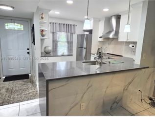 7205 NW 4th Pl 106, Margate, FL 33063