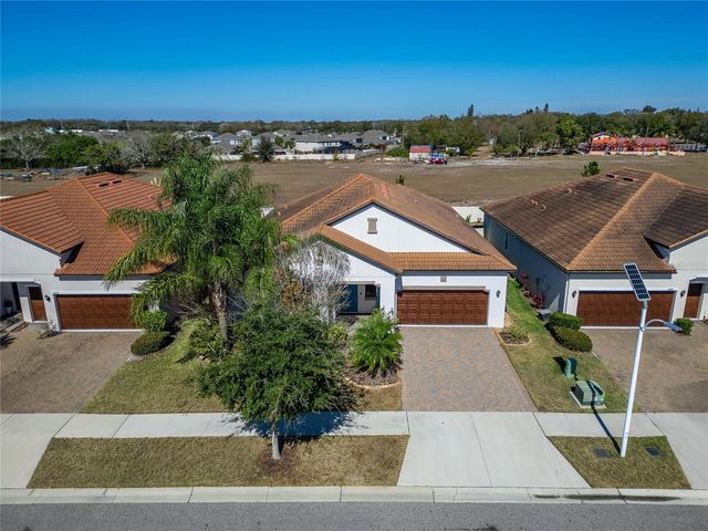 16810 SCUBA CREST STREET, Wimauma, FL 33598