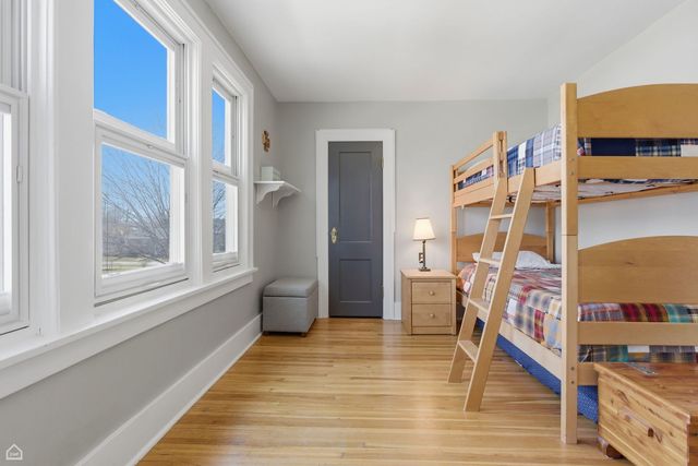 3236 Park Avenue, Brookfield, IL 60513