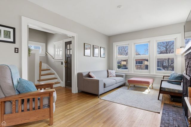 3236 Park Avenue, Brookfield, IL 60513