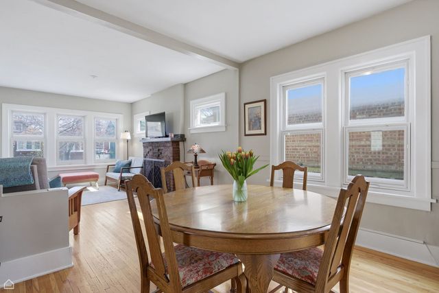 3236 Park Avenue, Brookfield, IL 60513