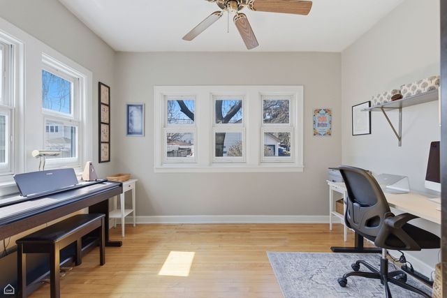 3236 Park Avenue, Brookfield, IL 60513