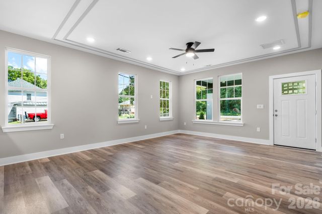 111 N Clay Street, Lowell, NC 28098