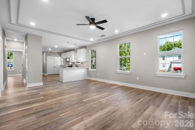 111 N Clay Street, Lowell, NC 28098