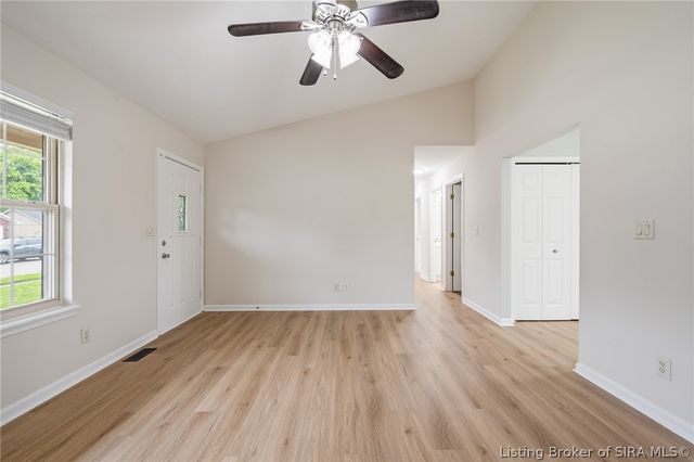 421 Reba Jackson Drive, Jeffersonville, IN 47130