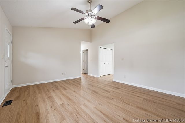 421 Reba Jackson Drive, Jeffersonville, IN 47130