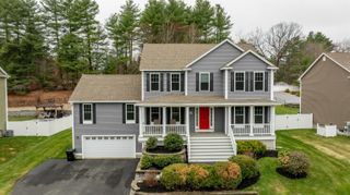 15 Schwinn Drive, Nashua, NH 03062
