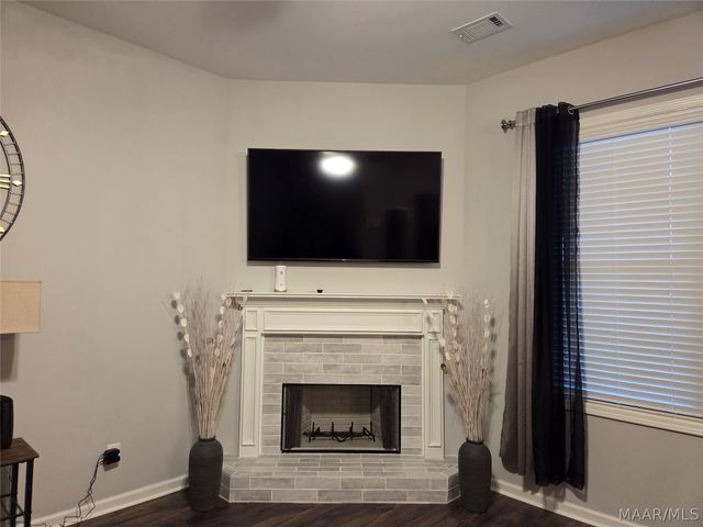 9348 Crescent Lodge Circle, Pike Road, AL 36064