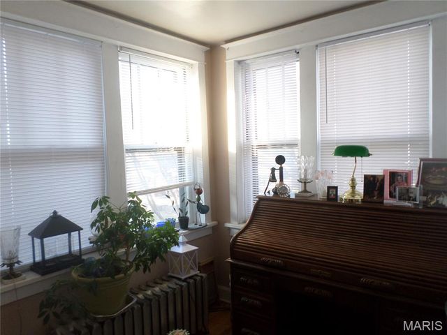 4654 Delor Street, St Louis, MO 63116