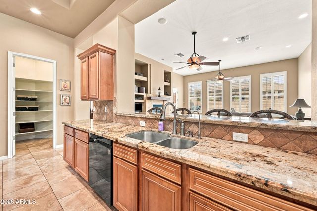 3384 E Cardinal Way, Chandler, AZ 85286
