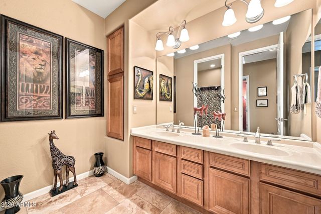 3384 E Cardinal Way, Chandler, AZ 85286