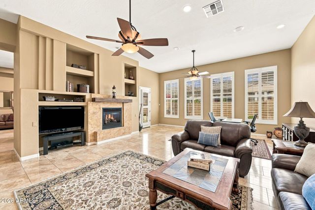 3384 E Cardinal Way, Chandler, AZ 85286