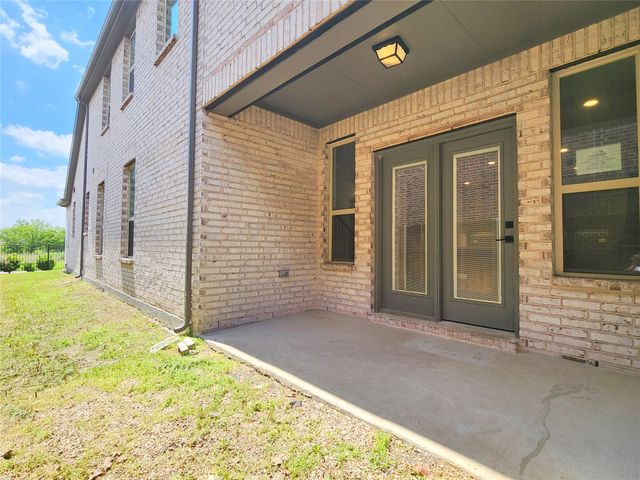 1232 Western Yarrow Avenue, Justin, TX 76247