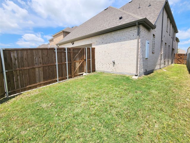 1232 Western Yarrow Avenue, Justin, TX 76247