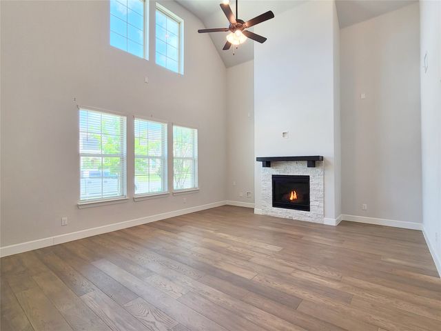 1232 Western Yarrow Avenue, Justin, TX 76247