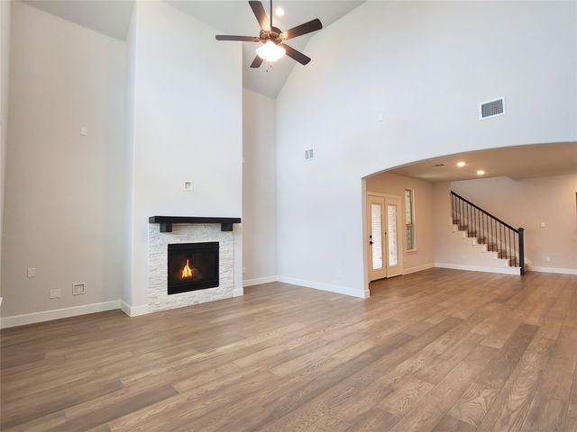 1232 Western Yarrow Avenue, Justin, TX 76247