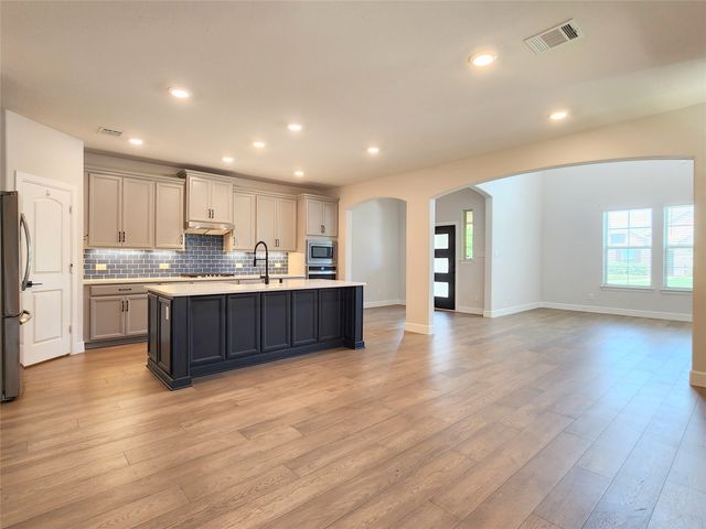 1232 Western Yarrow Avenue, Justin, TX 76247