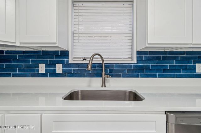 8234 FROST Street S, Jacksonville, FL 32221