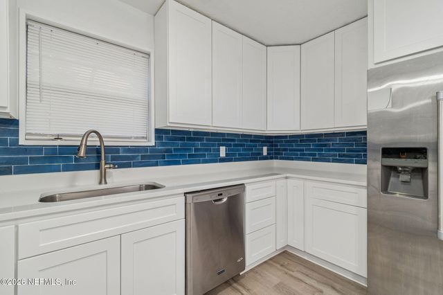 8234 FROST Street S, Jacksonville, FL 32221