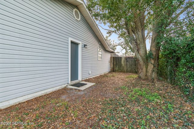 8234 FROST Street S, Jacksonville, FL 32221