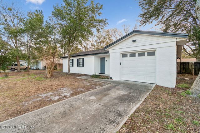 8234 FROST Street S, Jacksonville, FL 32221