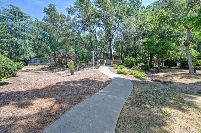 6503 Amado Ct, Citrus Heights, CA 95621