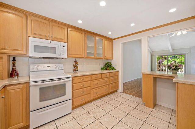 6503 Amado Ct, Citrus Heights, CA 95621