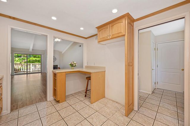 6503 Amado Ct, Citrus Heights, CA 95621
