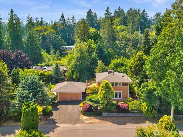 19061 Harris Avenue NE, Suquamish, WA 98392