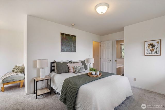 19061 Harris Avenue NE, Suquamish, WA 98392