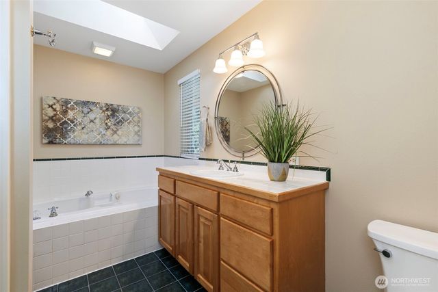 19061 Harris Avenue NE, Suquamish, WA 98392