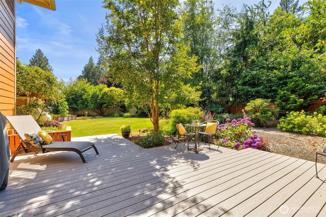 19061 Harris Avenue NE, Suquamish, WA 98392