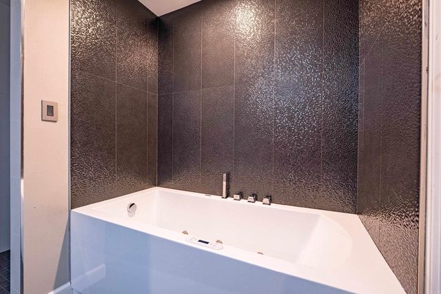 12 Laval Court, Little Rock, AR 72223