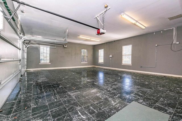 12 Laval Court, Little Rock, AR 72223