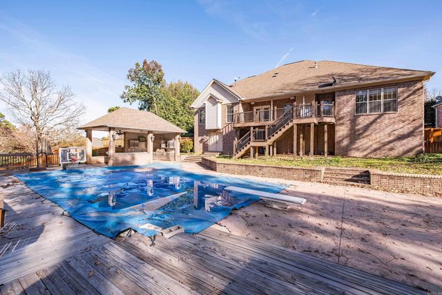 12 Laval Court, Little Rock, AR 72223