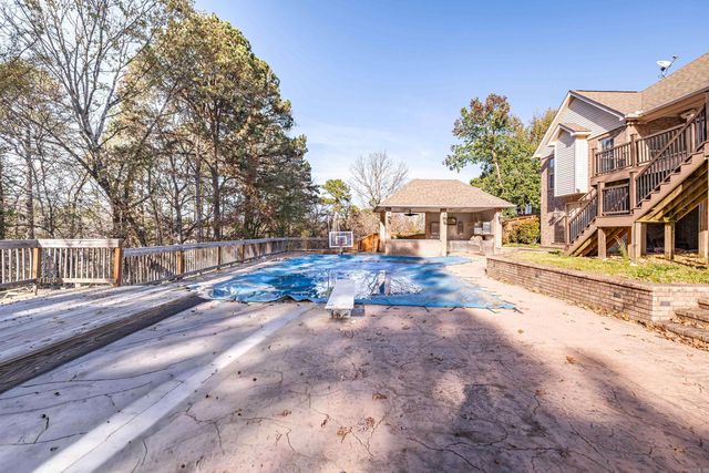 12 Laval Court, Little Rock, AR 72223