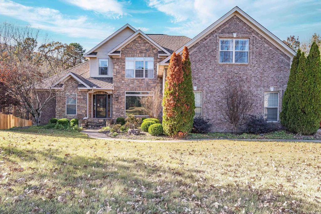 12 Laval Court, Little Rock, AR 72223