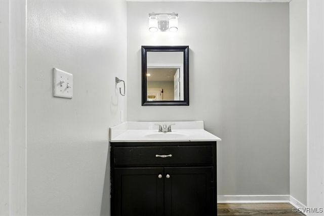 3704 Burnham Dr, Hopewell, VA 23860