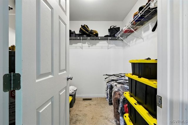 3704 Burnham Dr, Hopewell, VA 23860