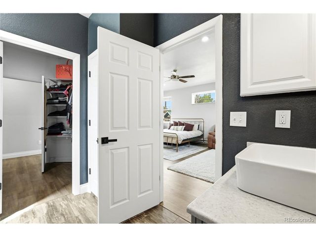 9069 Ithaca Way, Westminster, CO 80031