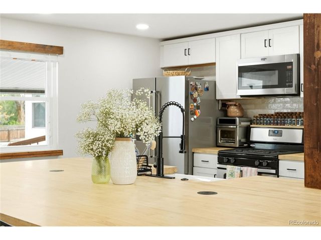 9069 Ithaca Way, Westminster, CO 80031
