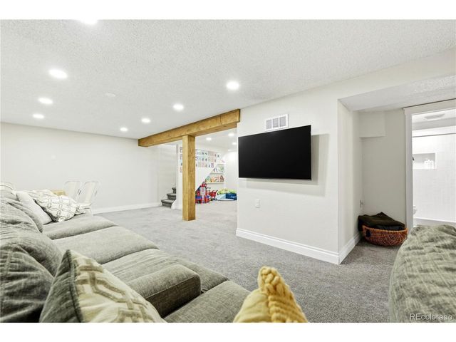 9069 Ithaca Way, Westminster, CO 80031