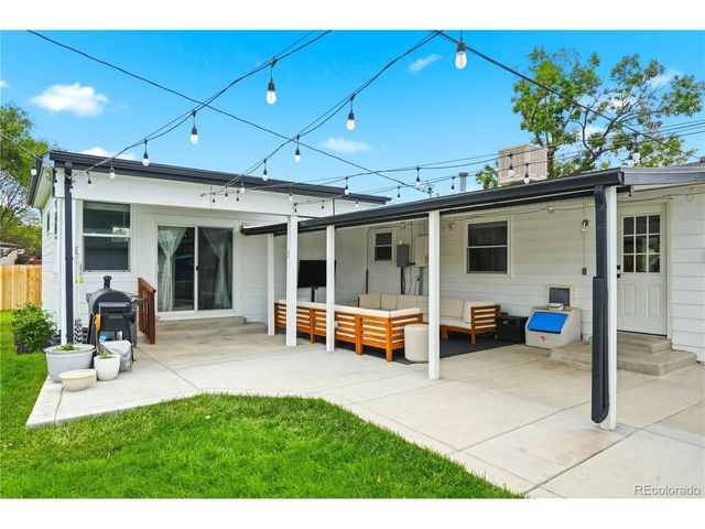 9069 Ithaca Way, Westminster, CO 80031