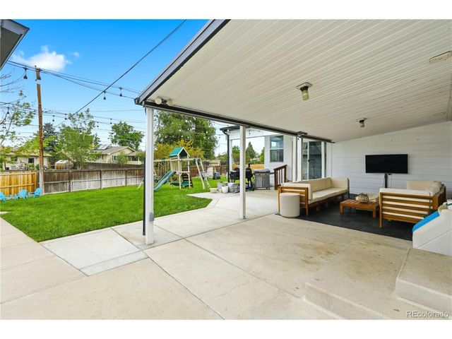 9069 Ithaca Way, Westminster, CO 80031