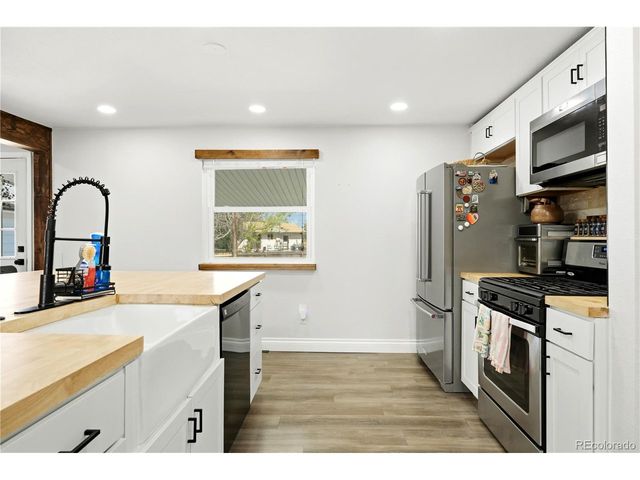 9069 Ithaca Way, Westminster, CO 80031