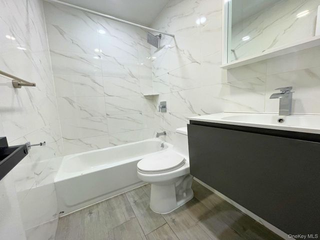 255 Amboy Street, Brooklyn, NY 11212