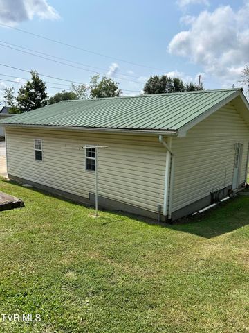 221 North Irish Street, Greeneville, TN 37745