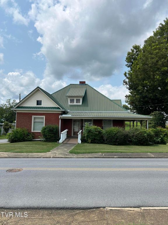 221 North Irish Street, Greeneville, TN 37745