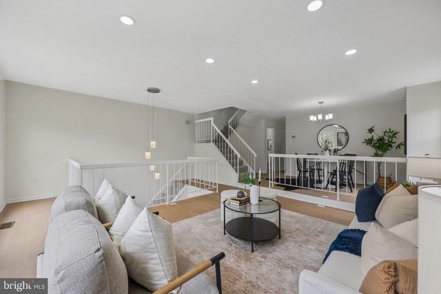 14521 MAYFAIR DR, Laurel, MD 20707