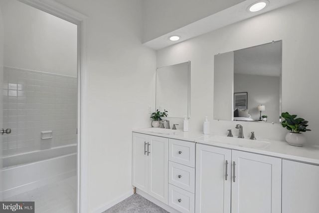 14521 MAYFAIR DR, Laurel, MD 20707